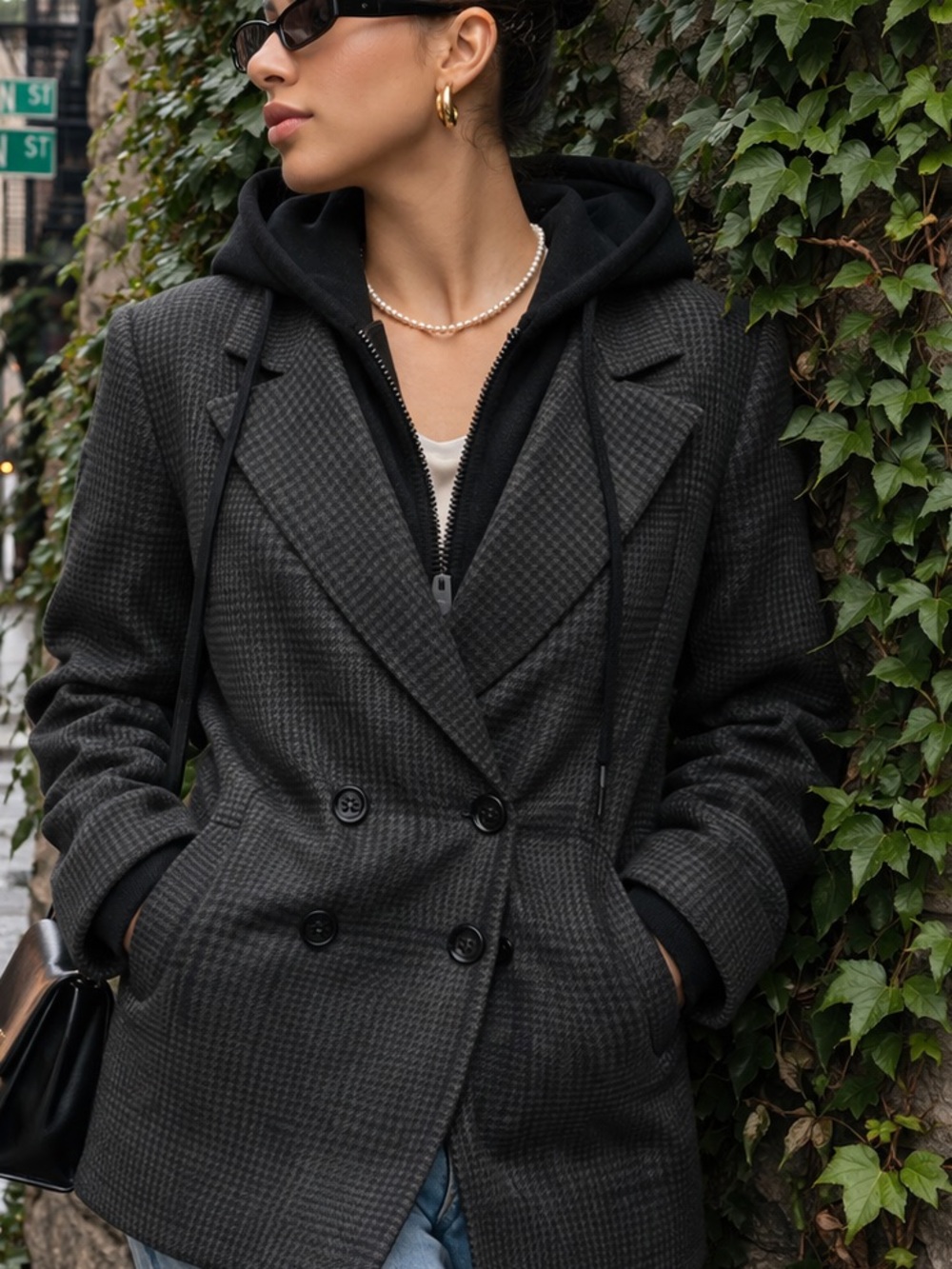 ALICE + OLIVIA Charcoal Gray Jordan Jacket with the Zip-Out Hoodie Dickie, L